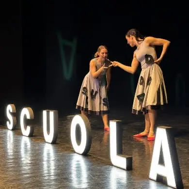 Locandina: SCUSA
