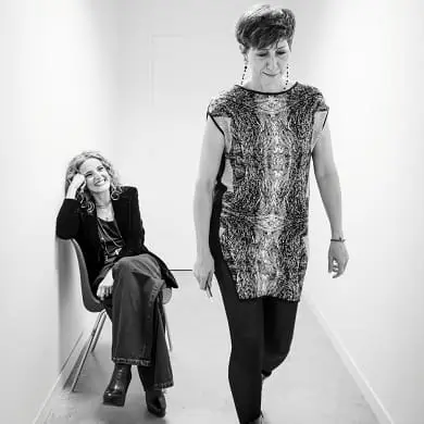 Locandina: ENRICA TESIO / ANDREA MIRÒ - AMA, PREGA, XANAX
