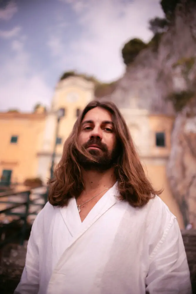 Locandina: Alessio Bondì